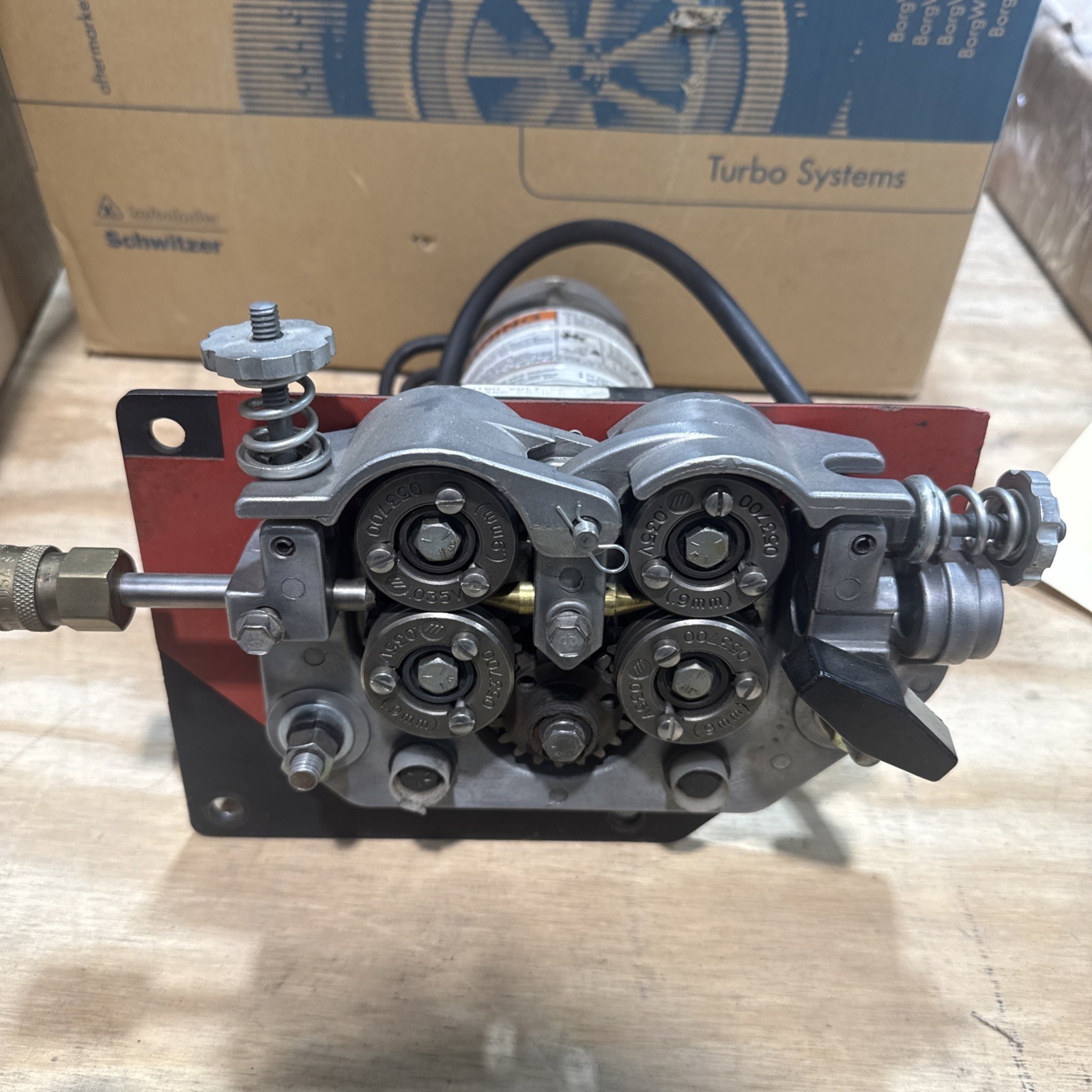 MillerMatic A1D-4 wire feeder Used Working 100V 750A