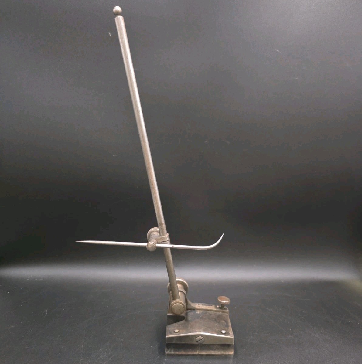 STARRETT No 257 Universal Surface Gage  Large 2 3/4” x 2 1/4” Base w/ Scriber