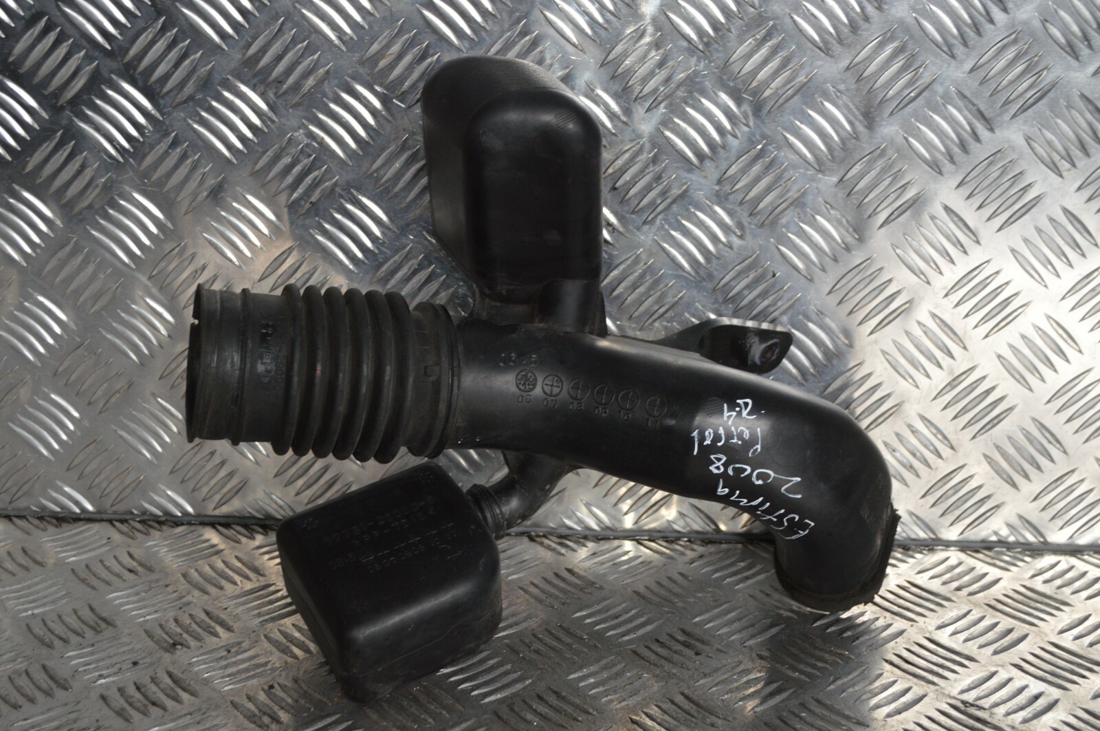 Toyota Estima Air Filter Air Intake Pipe 17751-28090 2008 Estima 2.4 vvti Hybrid