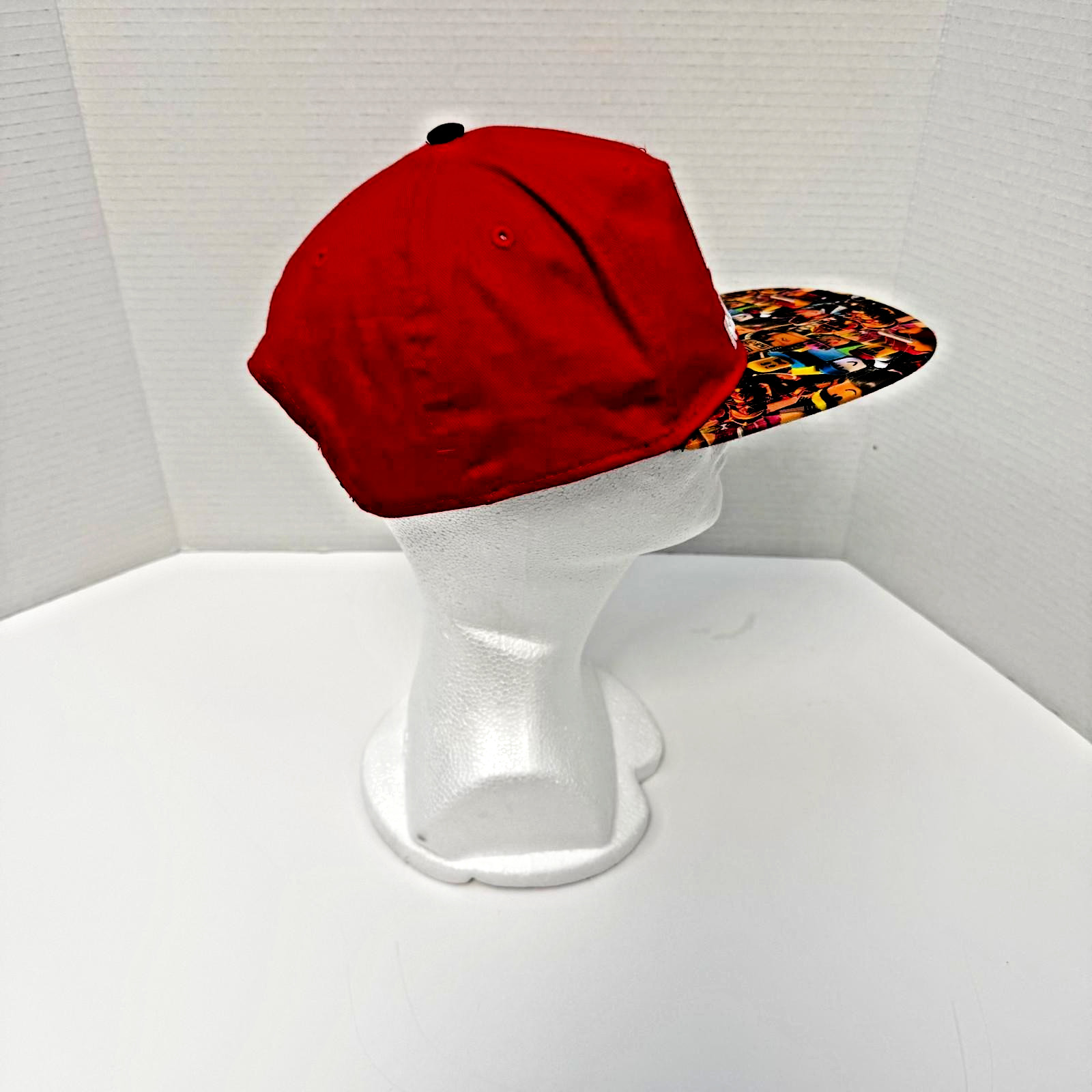 Roblox Youth Baseball CAP Hat Graphics on Bill Multi Color Snap Back 12/18