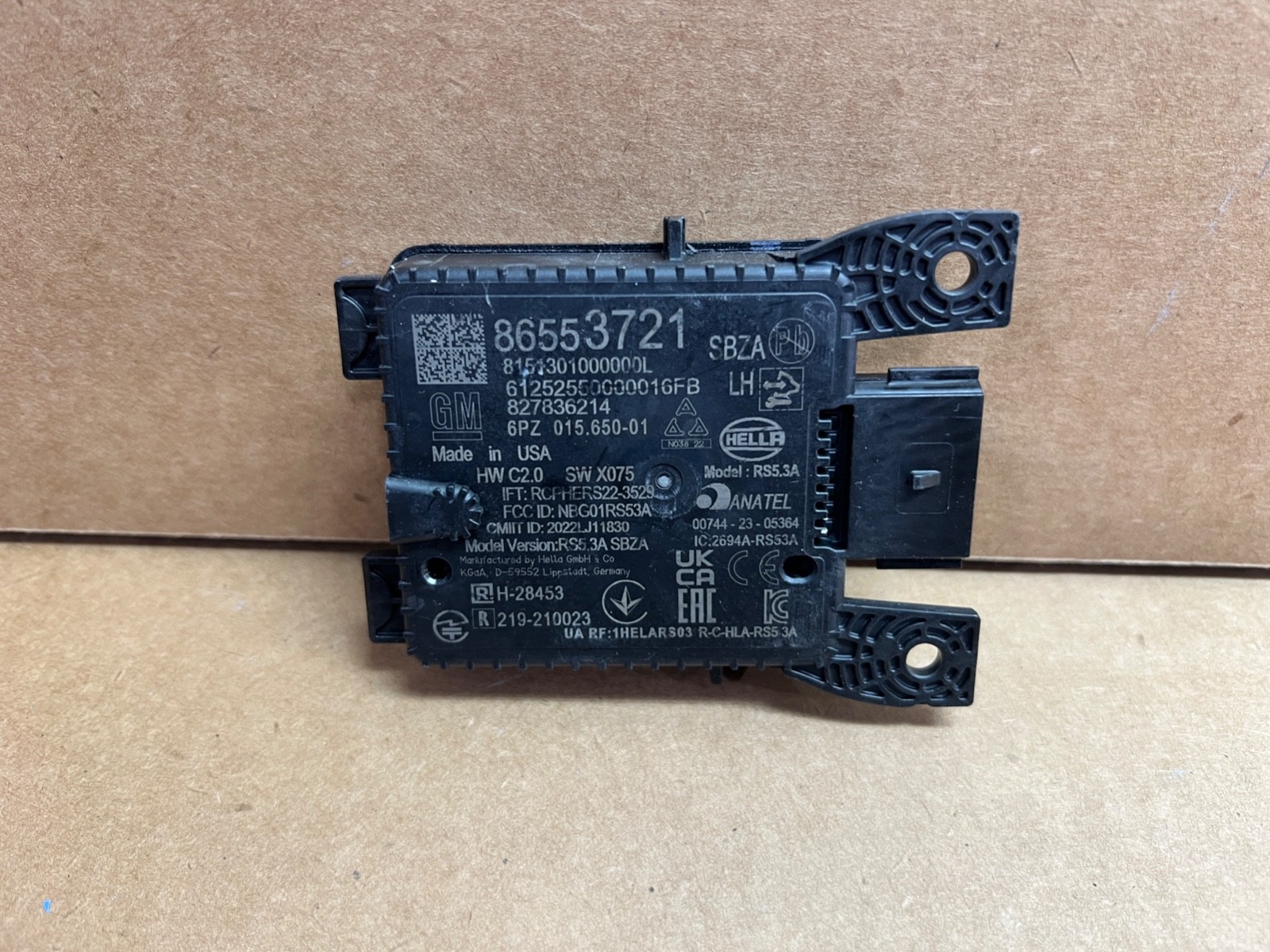 OEM 2024-25 CHEVROLET EQUINOX REAR LEFT SIDE BLIND SPOT RADAR SENSOR 86553721