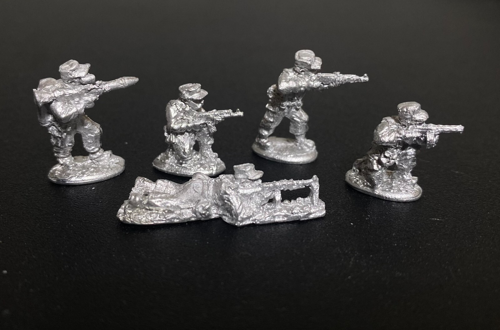 20mm Afghanistan Afghan National Troops Firing 5 Metal Figures PAN4