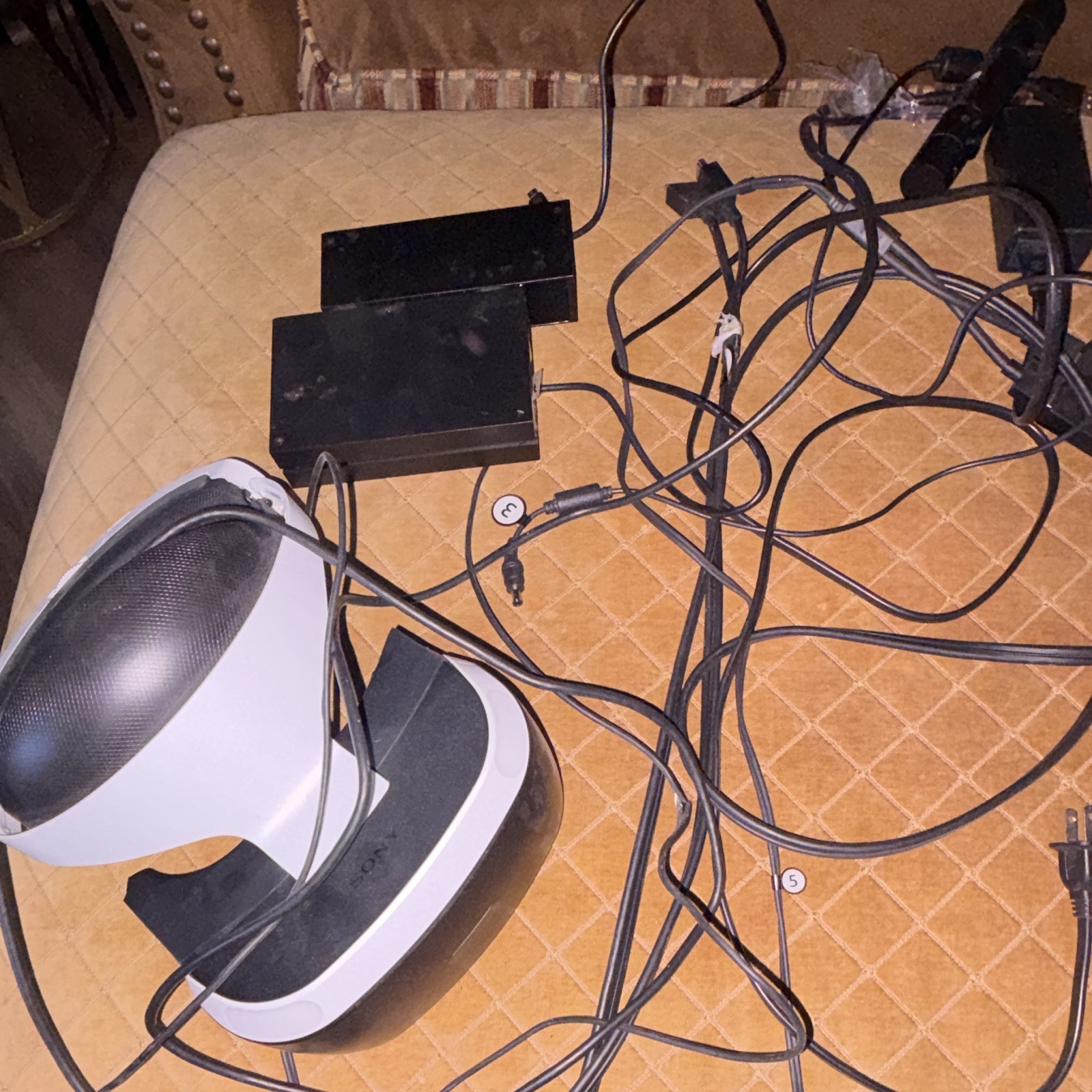 Sony PlayStation VR Headset Bundle, Camera & 2 Move Controllers, 120Hz USB/HDMI