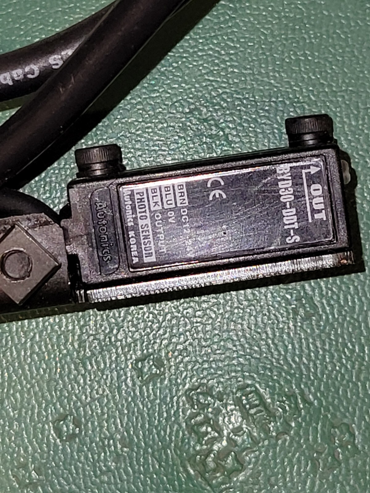 Samsung CP45 Board Detect Sensor with Mounting Bracket Autonics BYD30-DDT-S