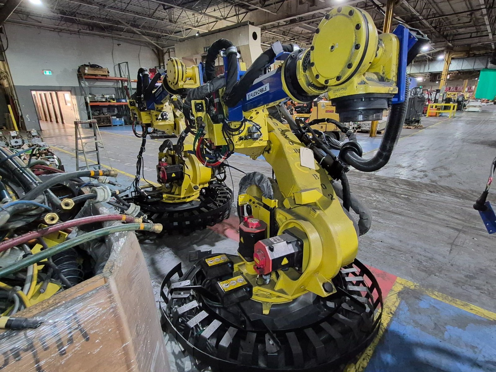 FANUC R-2000iB/210F Complete w/ R-30iA Controls USED - Missing Items