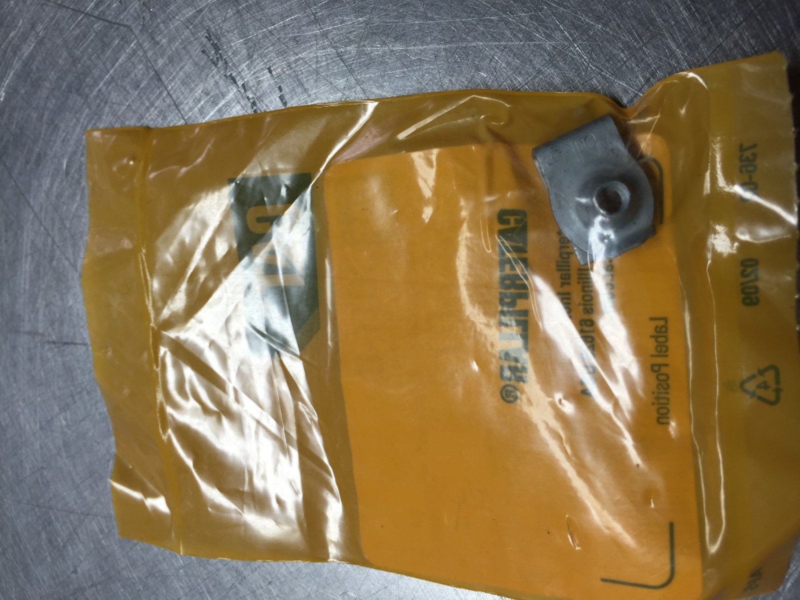 1548079 CAT NUT - U-TYPE RETAINER Caterpillar 154-8079 QTY of 2 NUTS