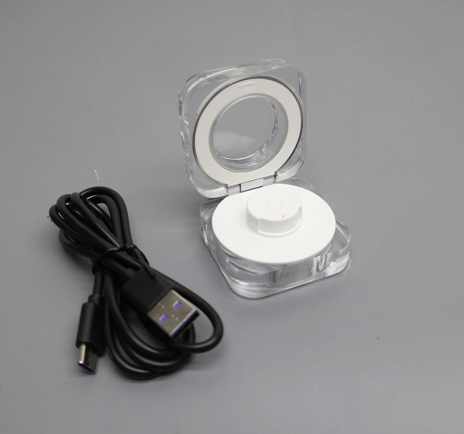 Samsung Galaxy Ring Charging Case Only EP-QQ502 Size 12 - White