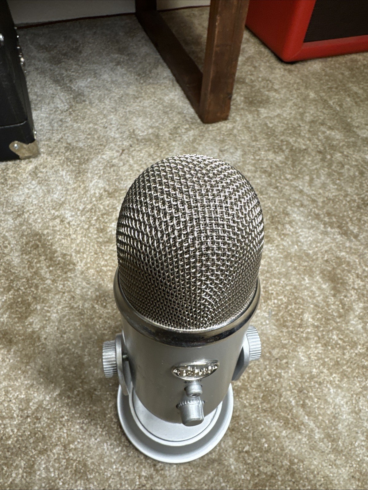 Logitech - Blue Yeti Professional Multi-Pattern USB Condenser Gaming Microphone