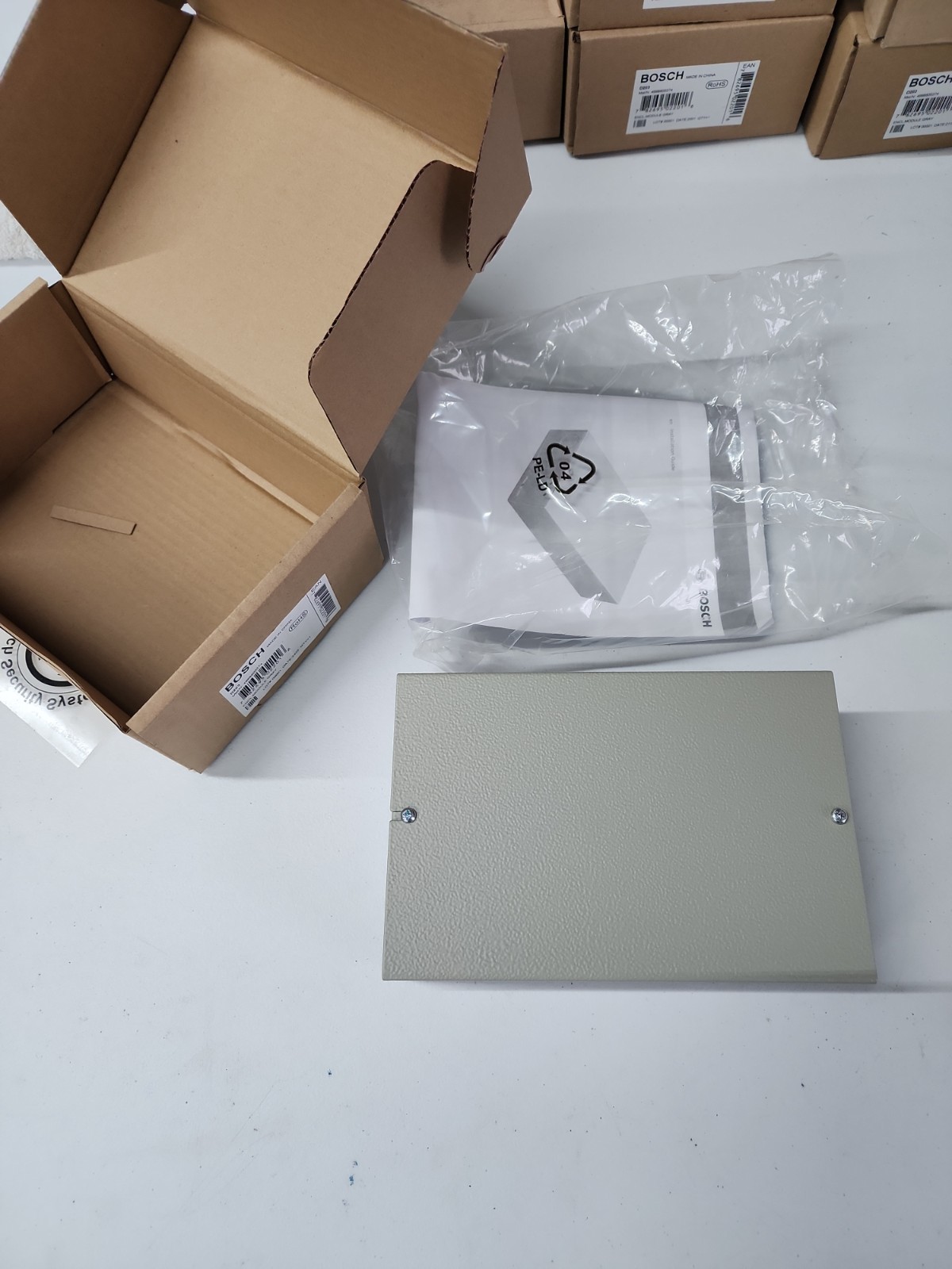 Bosch - D203 - Enclosure Module Gray
