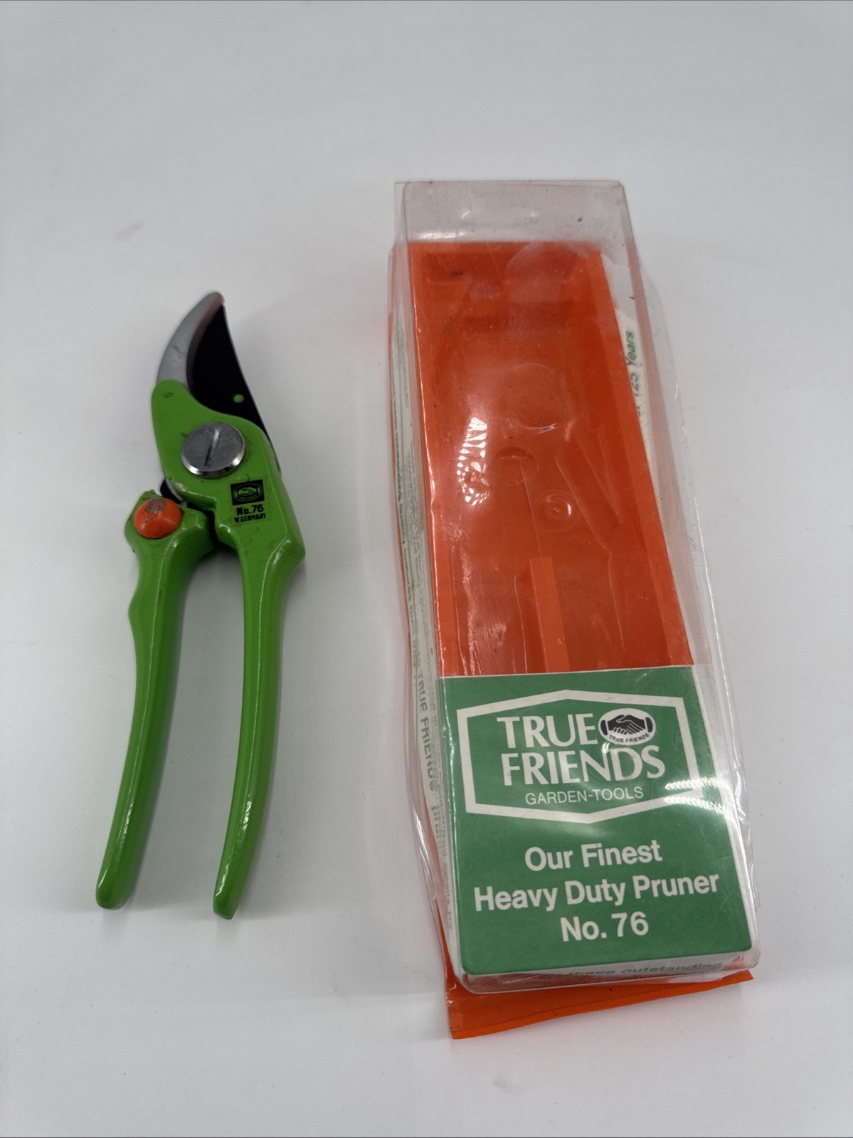 Vintage West Germany True Friends No.76 NEW. Gardening Pruners
