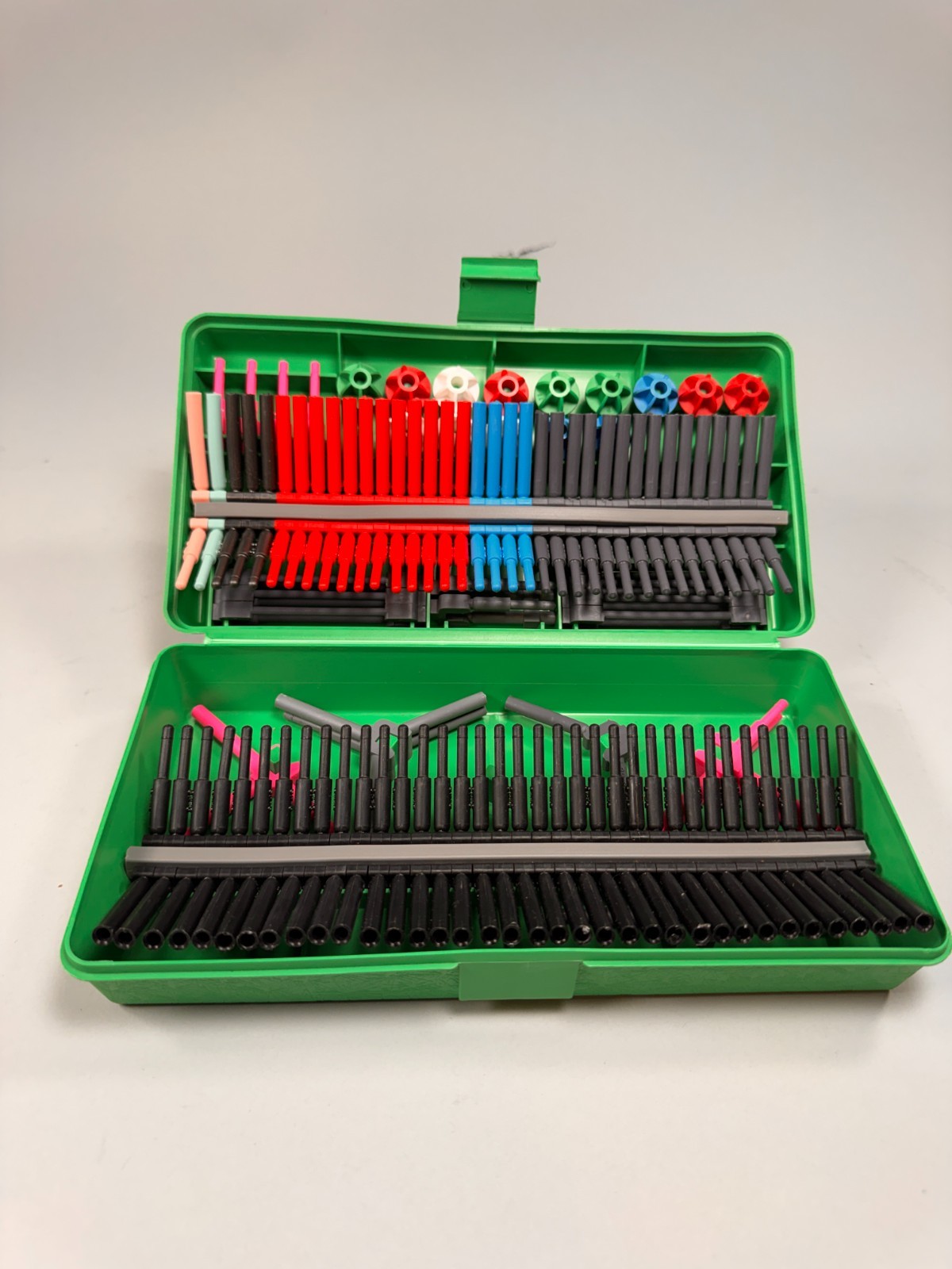 1995–96 Darling Models MOLECULAR VISIONS flexible molecular chemistry kit