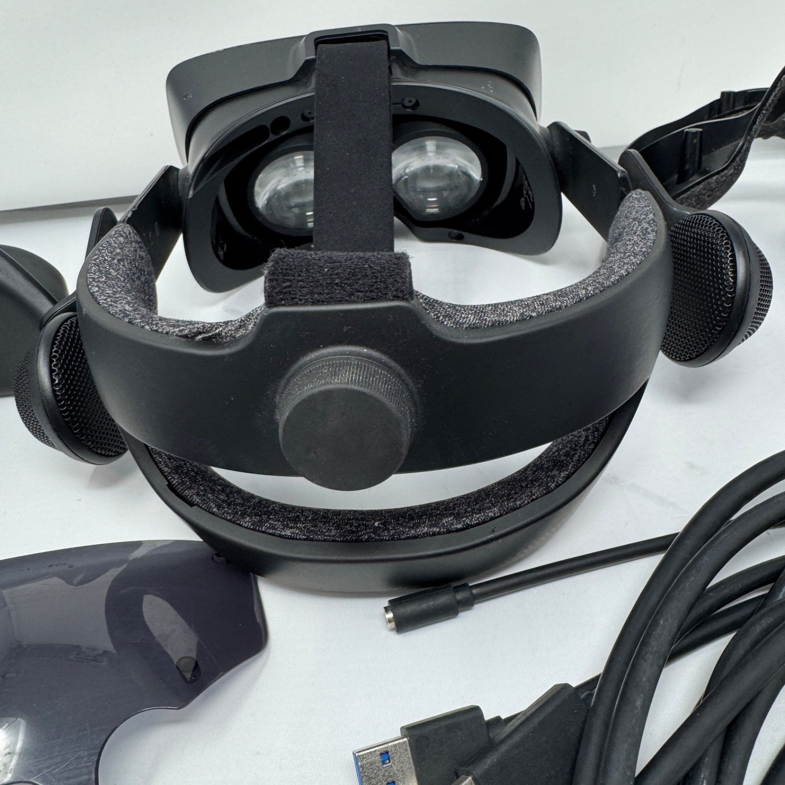 READ Valve Index VR Headset Only – OEM 3-Way Cables – Tested
