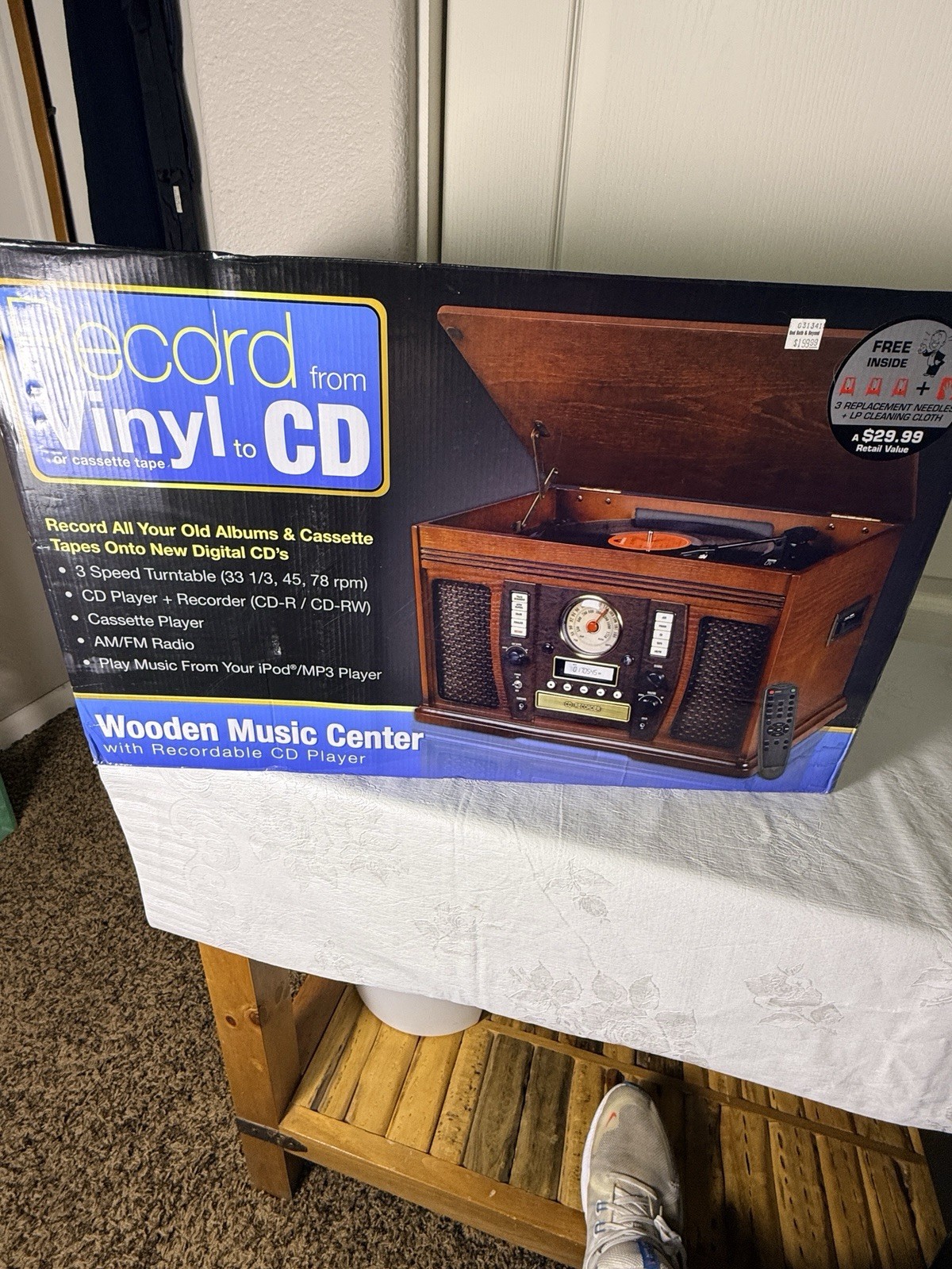 Wooden Music Center Record Player Vinyl to CD Cassette Radio NEW