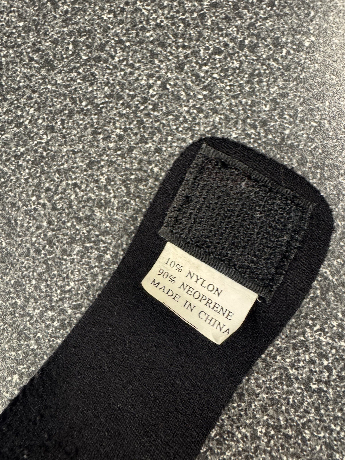 32 Degrees neoprene neck protector. OSFM.