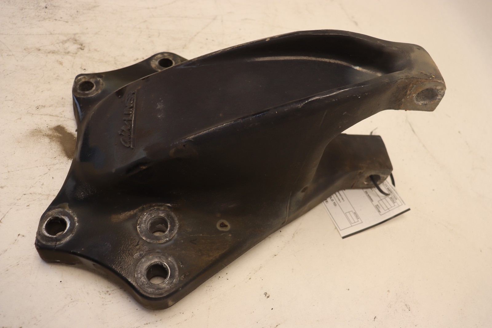 2008-2017 FREIGHTLINER CASCADIA 125 AIRLINER SPRING HANGER BRACKET SUPPORT OEM