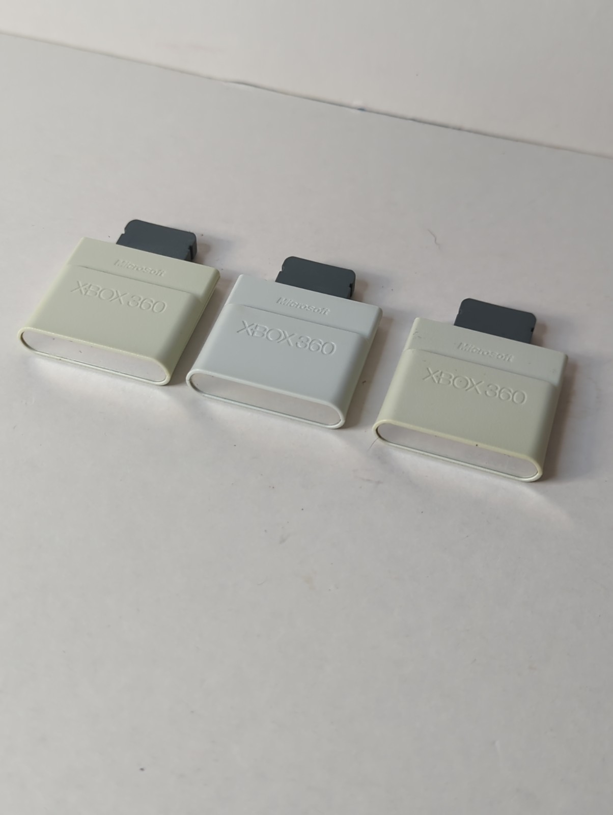 OEM Microsoft XBOX 360 Fat 64MB Memory Units, Tested (3 64MB Memory Units)