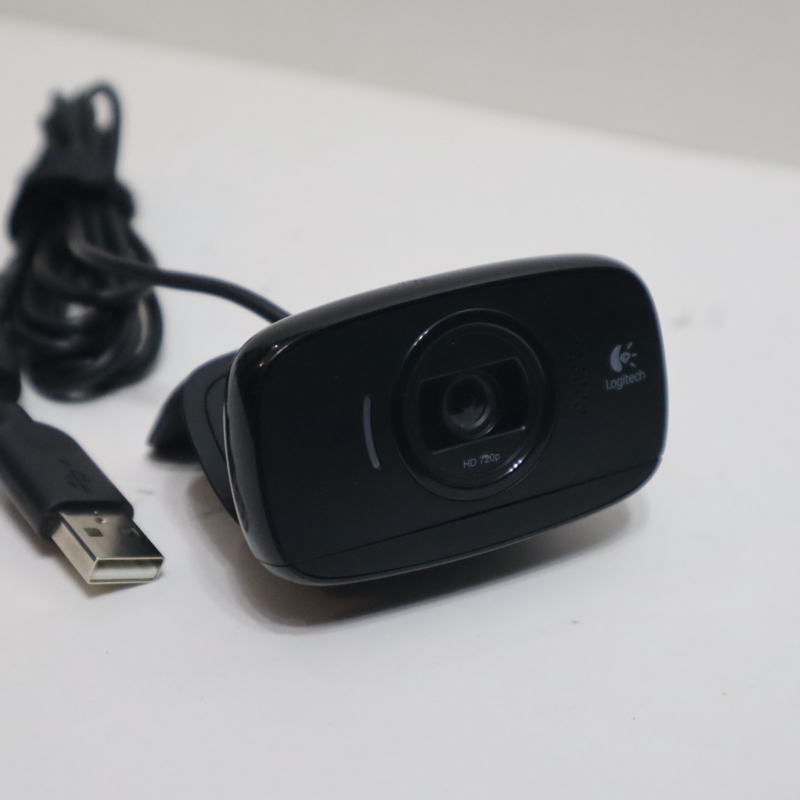 Logitech V-U0016 Webcam C510 Portable Camera 720p HD Clip Stand 360 Rotated