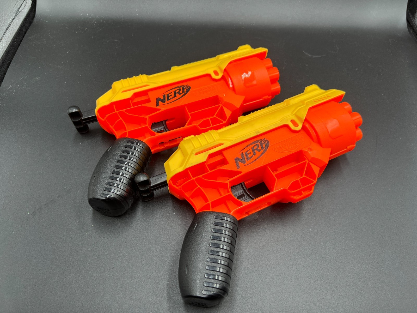 Nerf Pair of Alpha Strike Revolvers Yellow & Orange Tested and Working No Darts