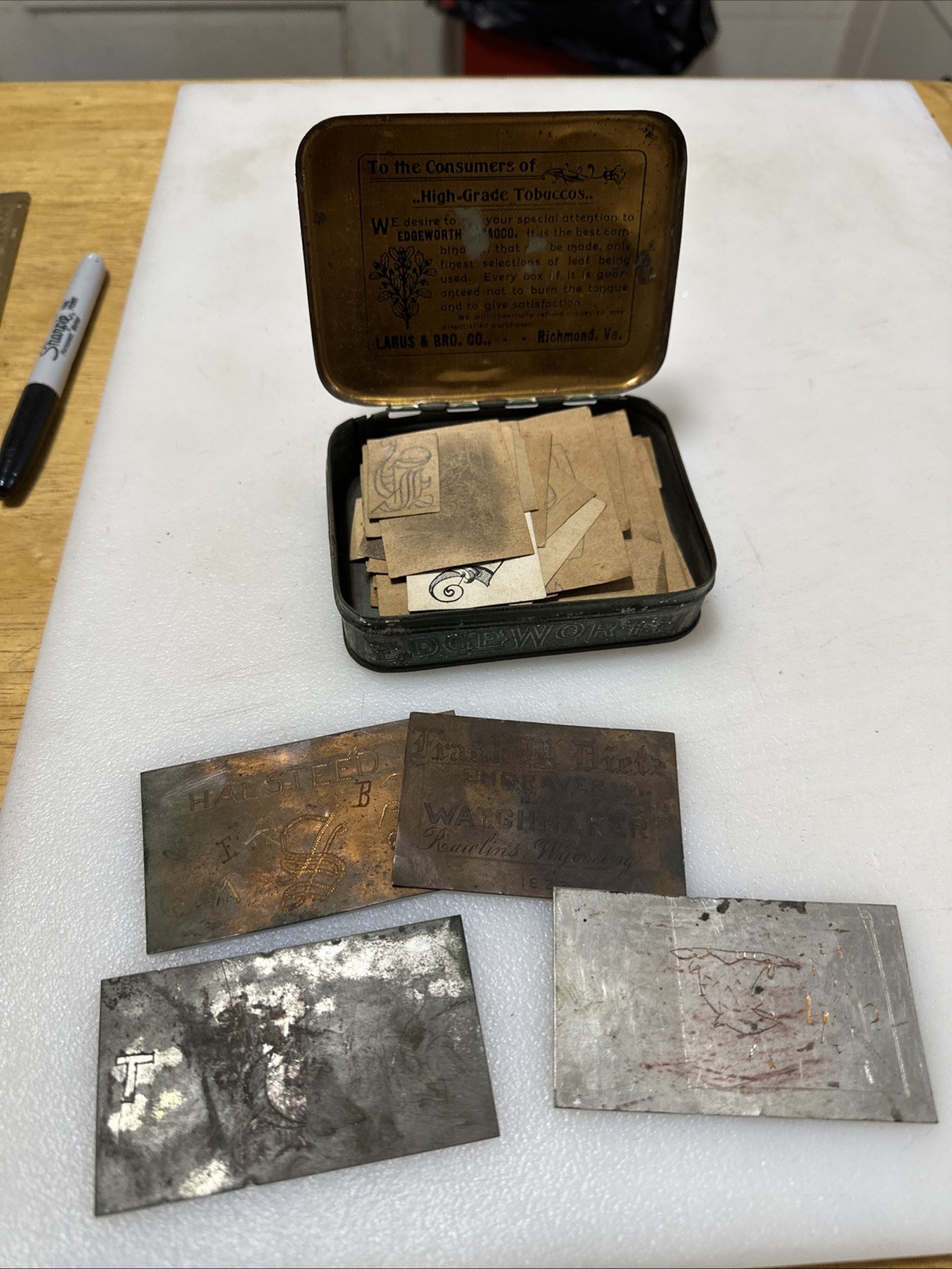 VTG BOX OF Jewelers HAND ENGRAVING Practice  Metal Plates In Tobacco Tin