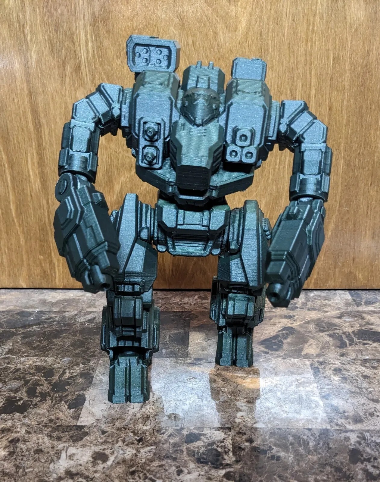Mech Figurine - Hellbringer; 7" Size, Articulated