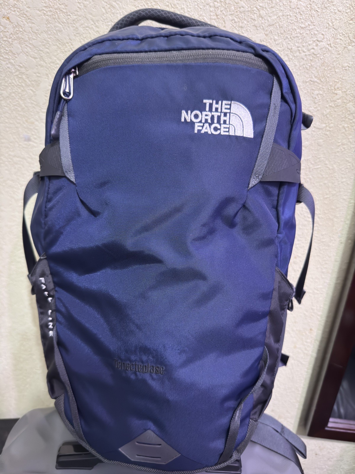 The North Face Fall Line Blue Backpack Lined Laptop  Flexvent