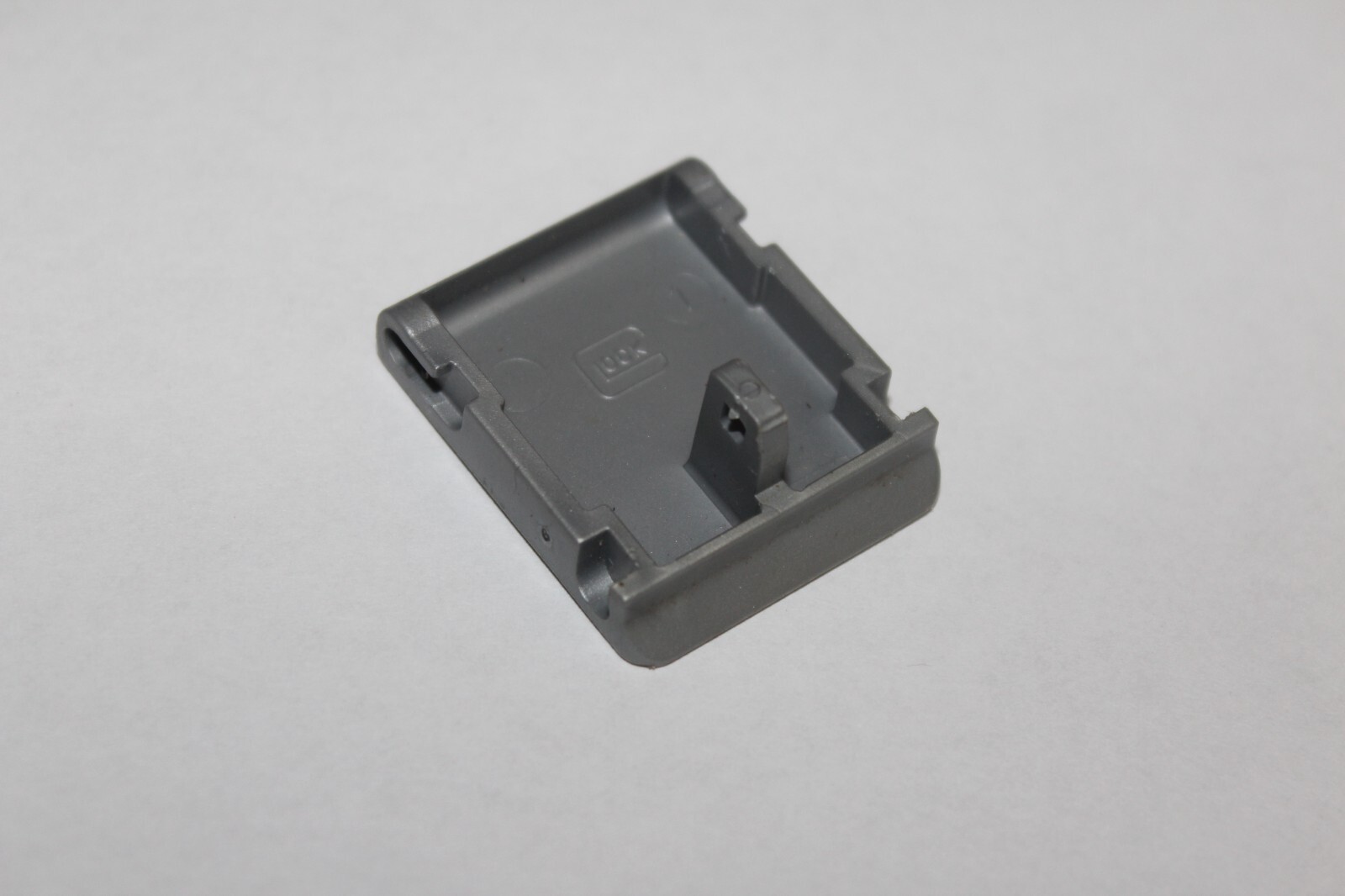 1 Replacement Glock Factory OEM Latch for handgun case #BINX155