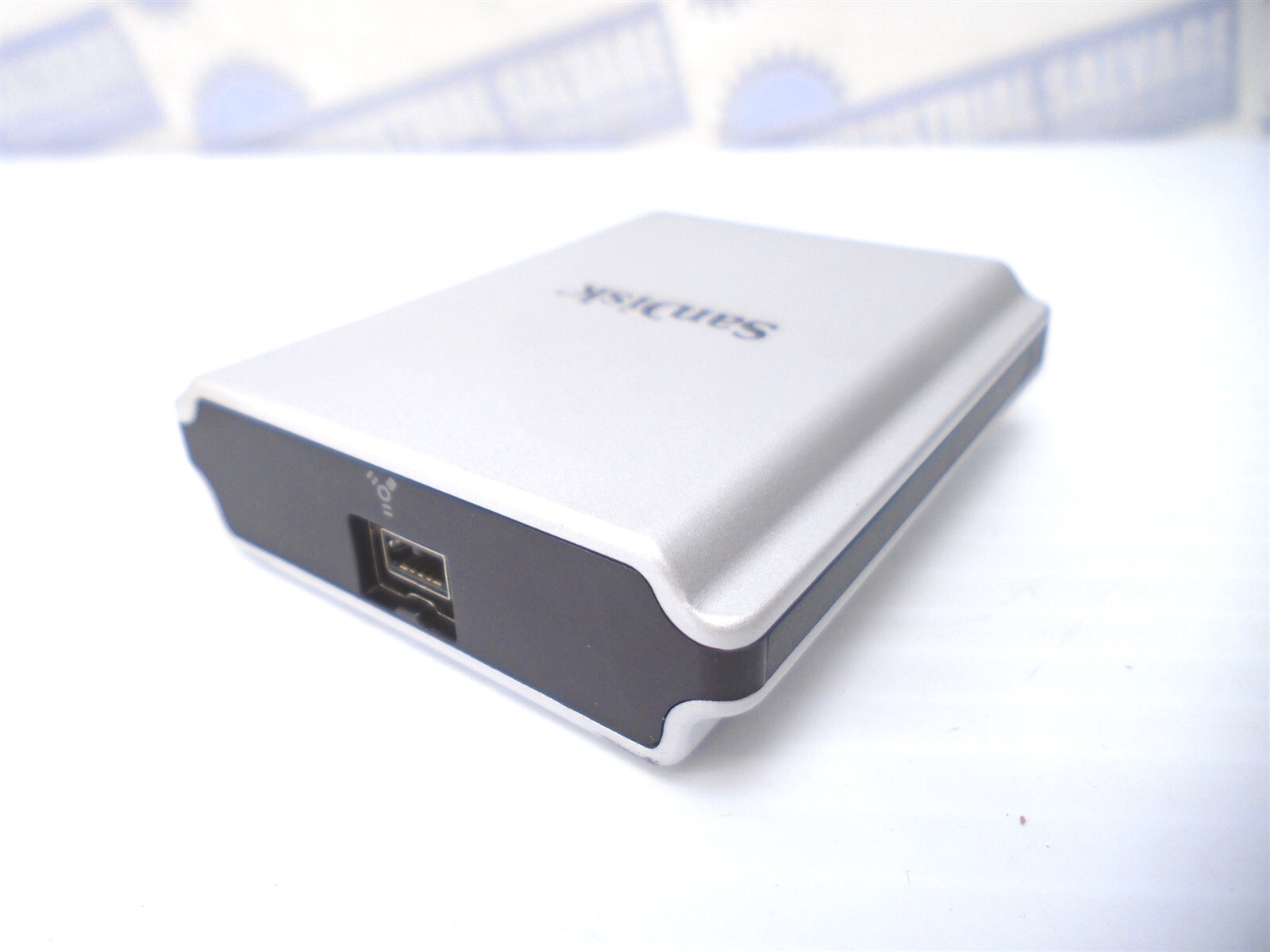 SANDISK - SDDRX4-CF-901 - EXTREME - Firewire CompactFlash READER - (NEW in BOX)
