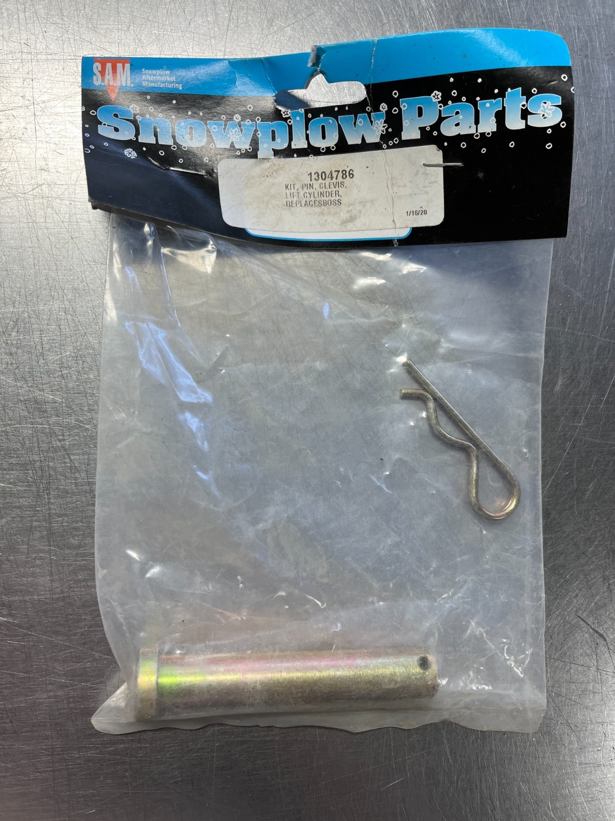 1304786  SAM  BOSS  Lift Cylinder Clevis PIN KIT