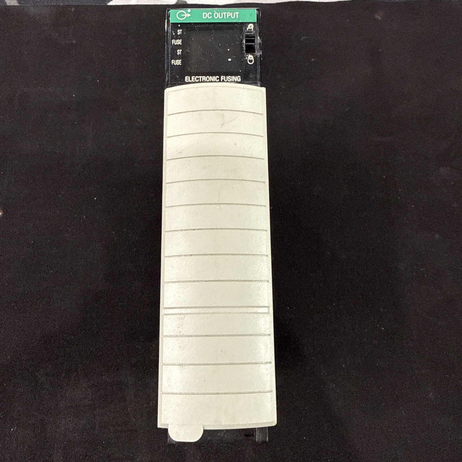Allen-Bradley 1756-OB16E /A FW 3.3 ControlLogix 16PT D/O Module