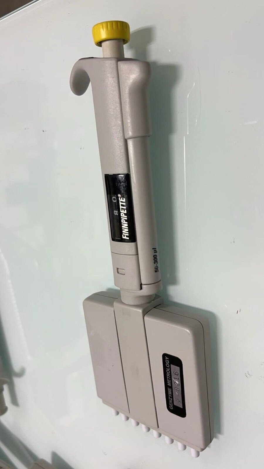 Thermo Labsystems Finnpipette 50-300ul 8 Channel Pipette
