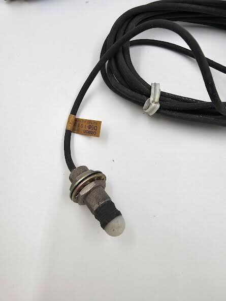 OMRON D5B-1013