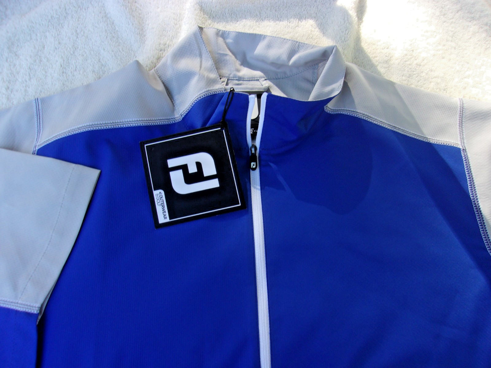 NWT Footjoy short sleeve windshirt pullover, mens M, pockets, blue & gray, $88
