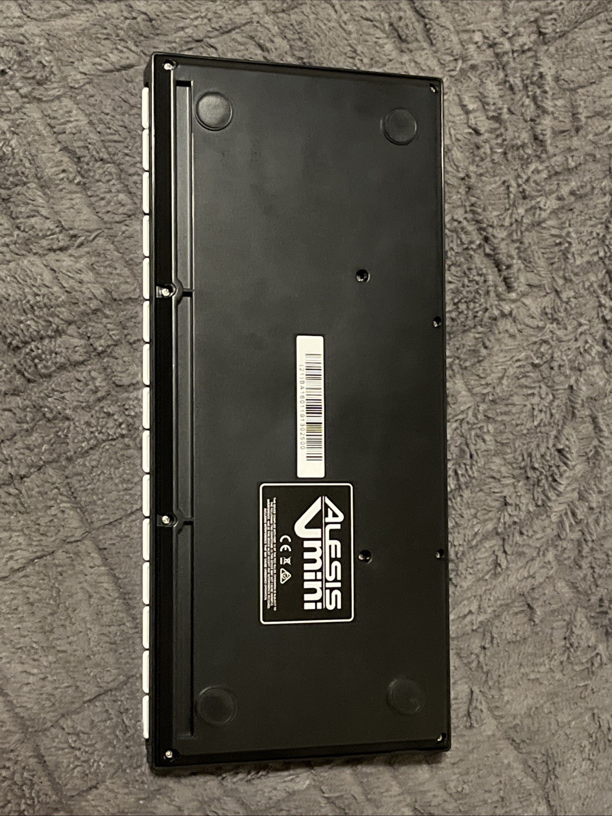 Alesis V25 25-Key USB-MIDI Keyboard Controller