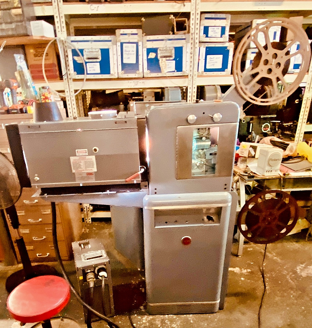 Eastman 25 16mm professional projector w/Strong Super Lumex Xenon Lamphouse !