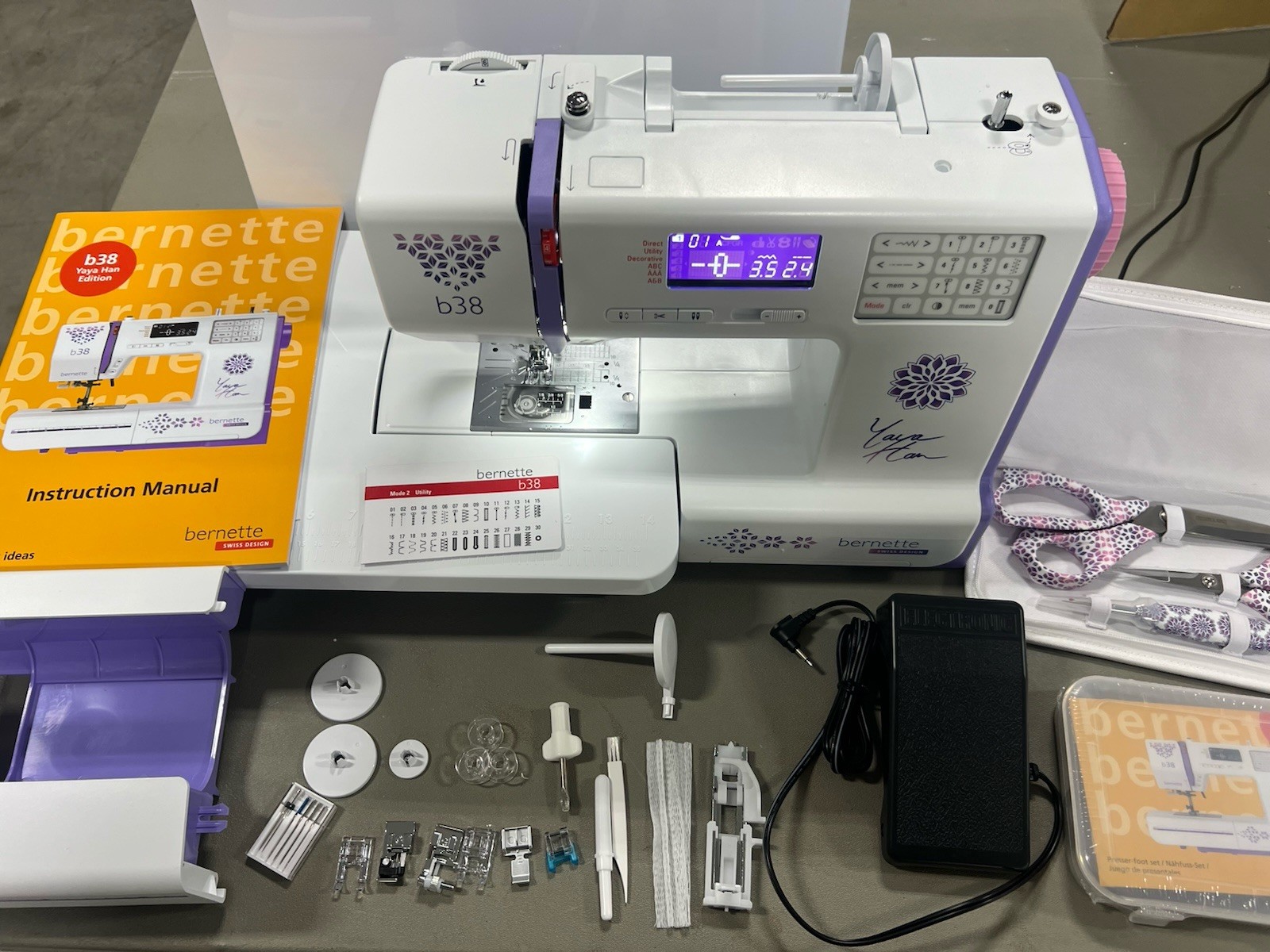 Bernina Bernette B38 Yaya Han Edition Computerized Sewing Machine