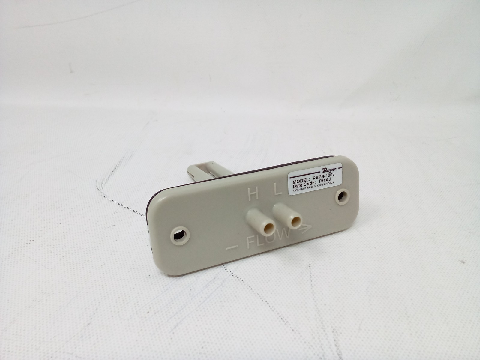Dwyer Averaging Flow Sensor - Series PAFS-1000- lightweight 4"x 4"