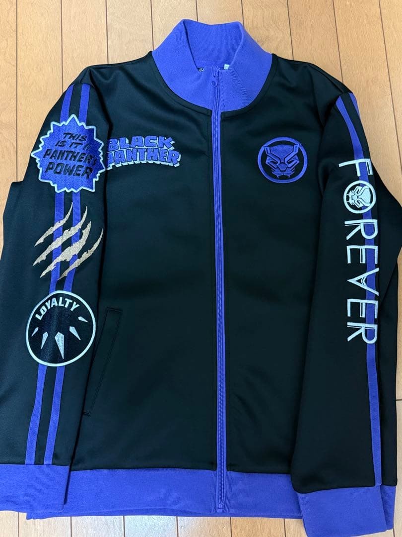 MARVEL Black Panther Jersey