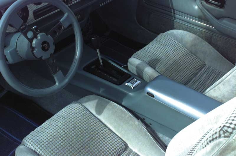 1970-79 Firebird/Trans AM Center Floor Console Assembly w/Automatic Transmission