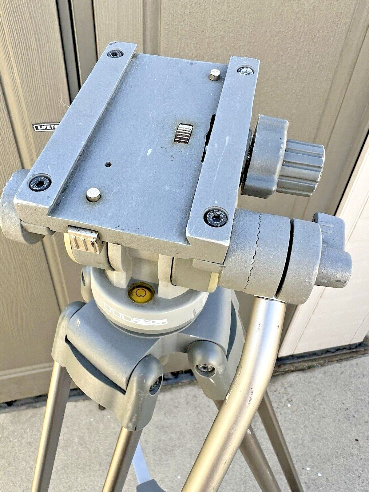 Matthews Studio Equipment Video Stand Tripod Extendable M25