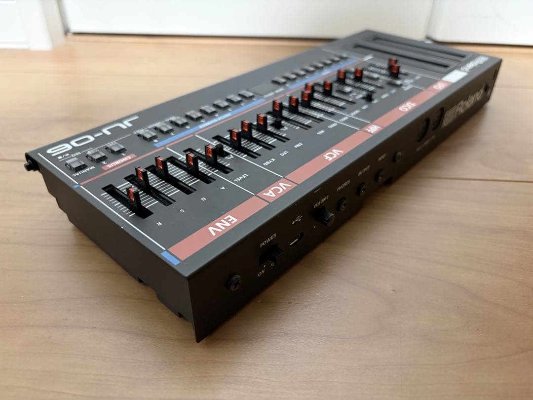 Roland JU-06 229266