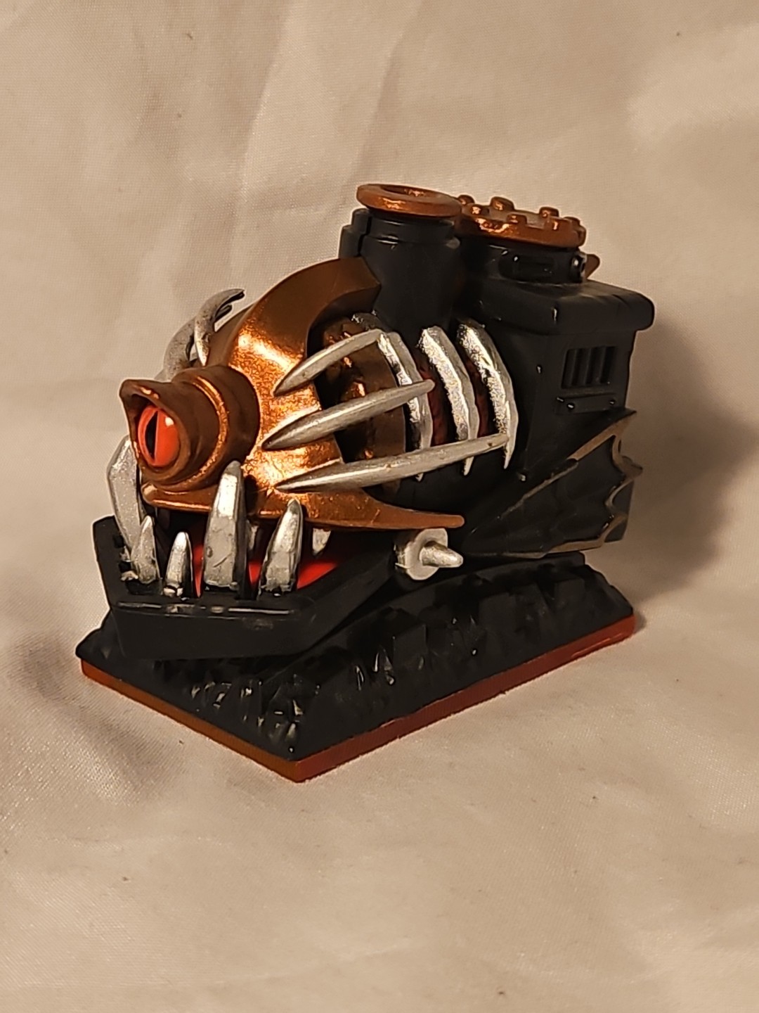Skylanders Trap Team Figures & Traps