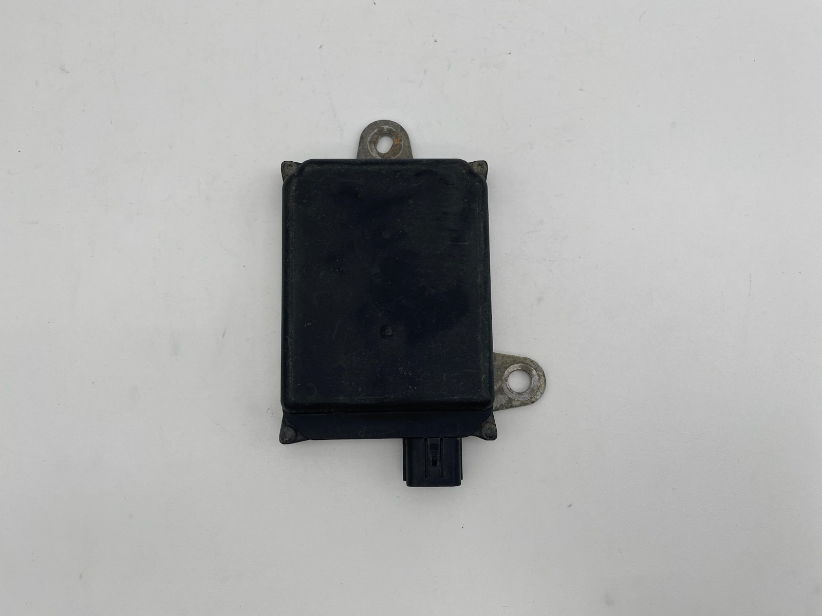 2016 2017 2018 Toyota RAV4 Blind Spot Monitor Radar Sensor OEM 88162-0W381