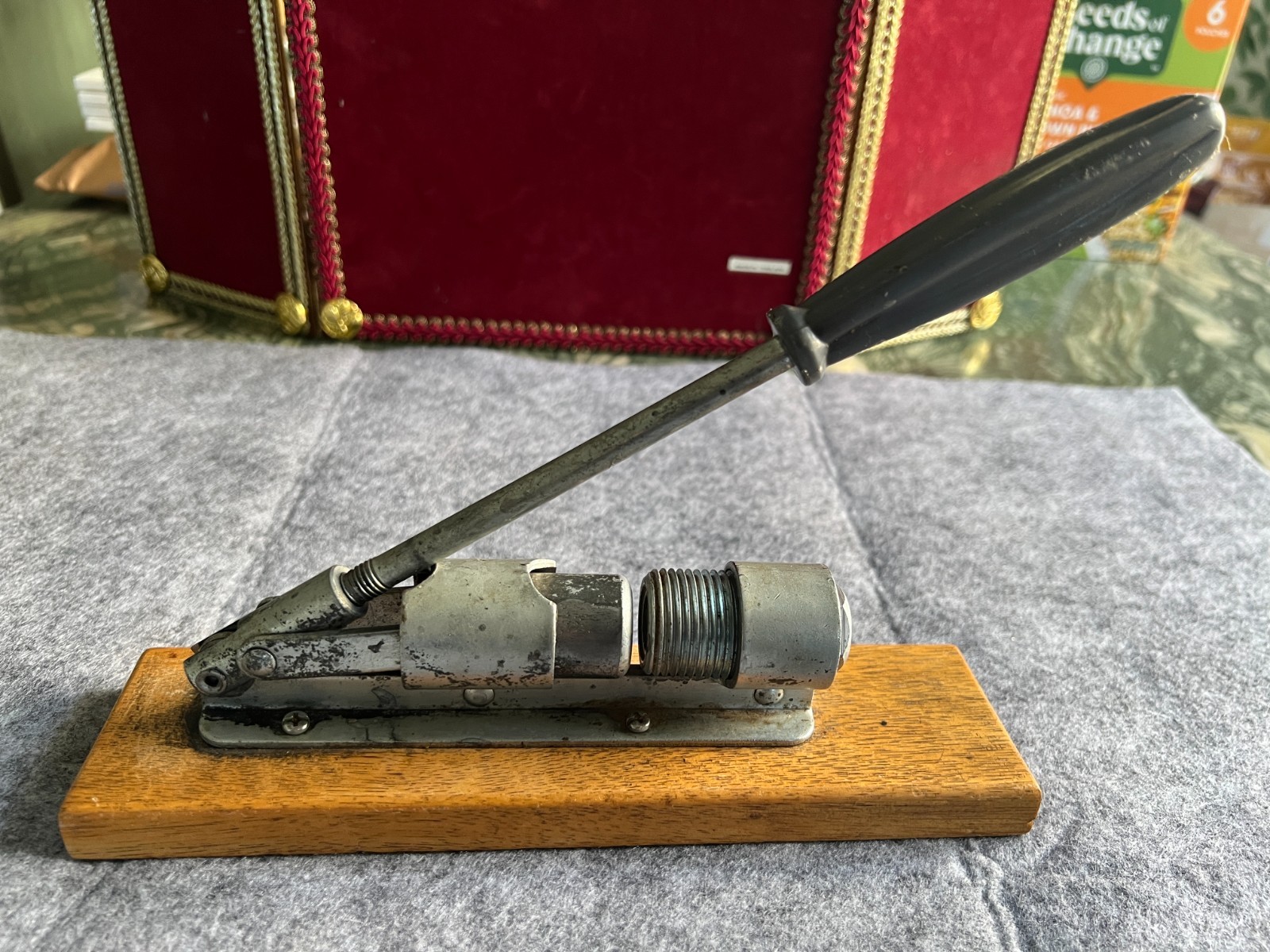 Vintage Small Manual Arbor Press Tabletop Bench Compression Tool
