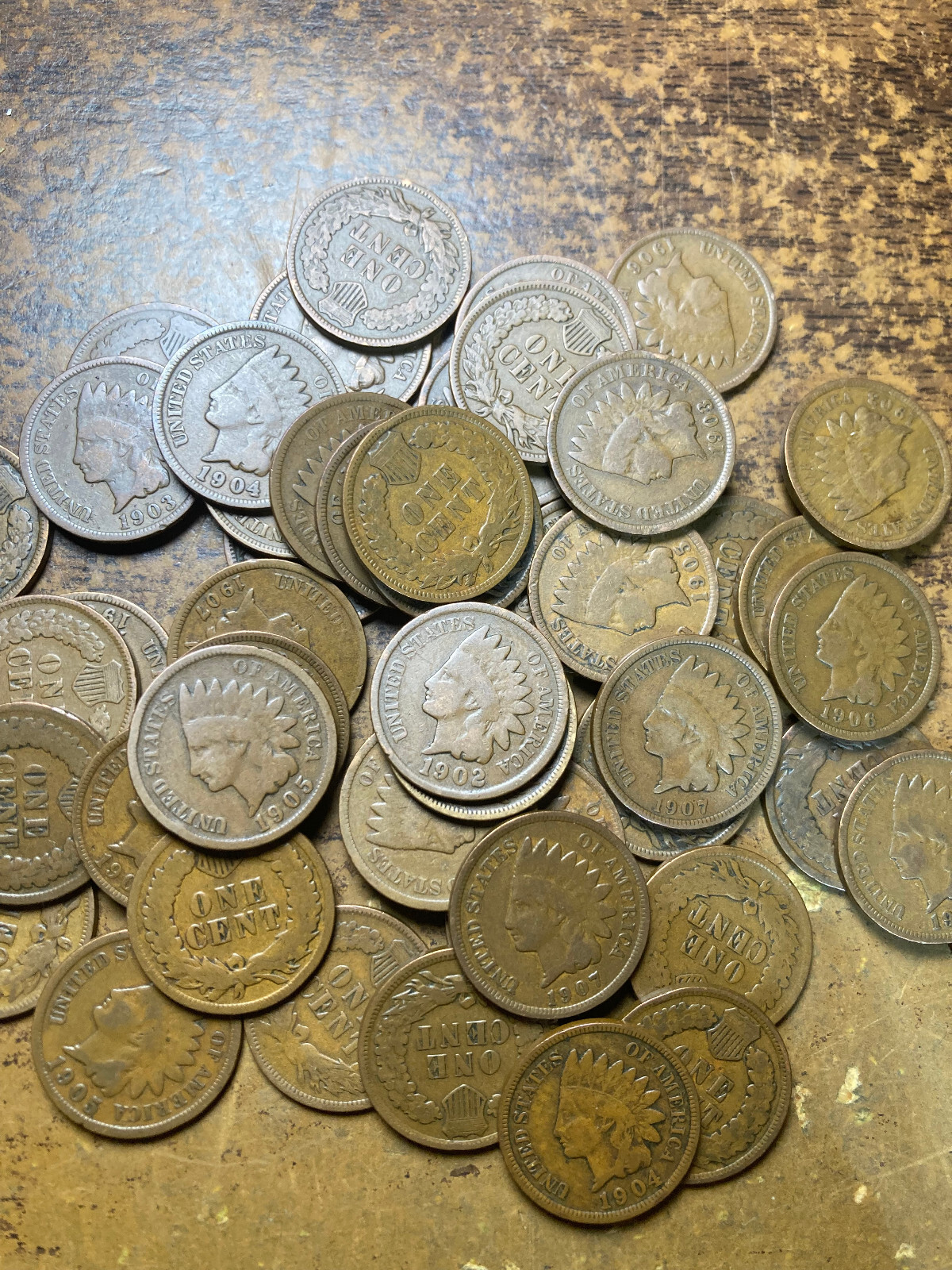 INDIAN CENT ROLL, 50 coins very nice condition coins, common dates, good value