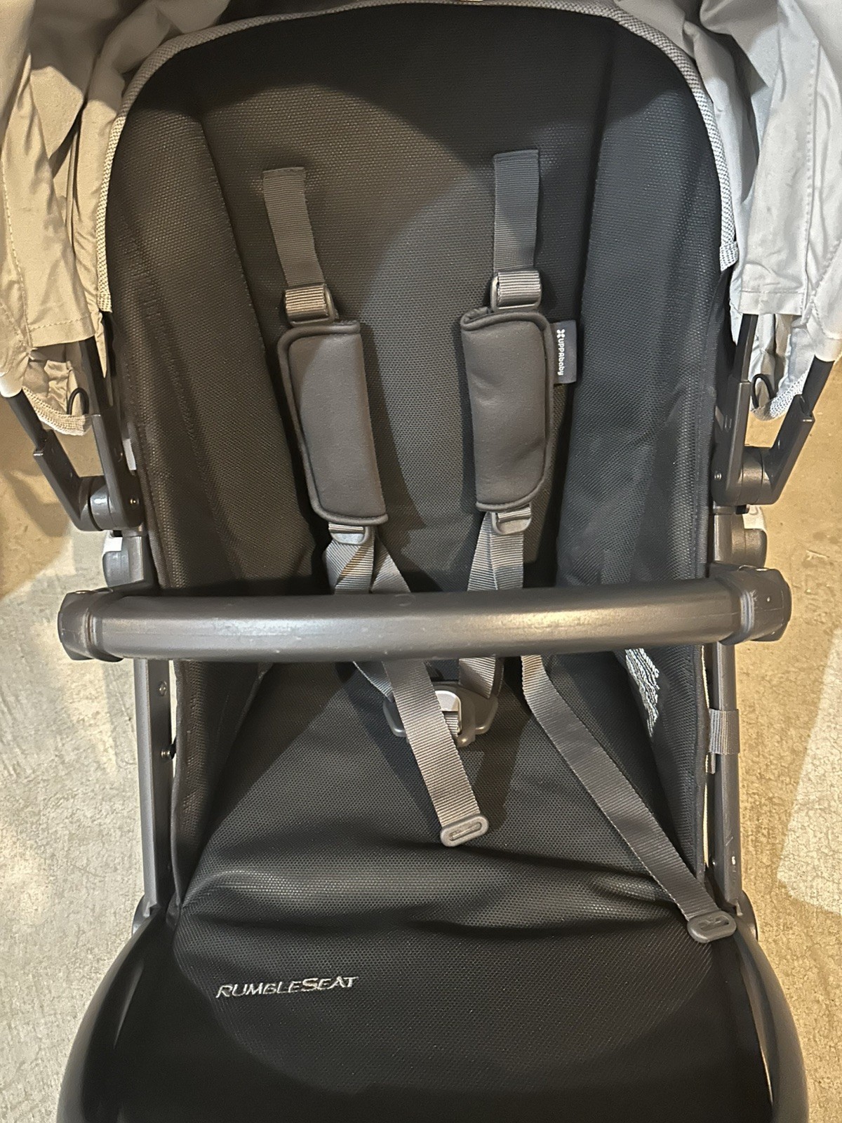 Read Description - Uppababy RumbleSeat V2+ Anthony Grey For Vista Stroller