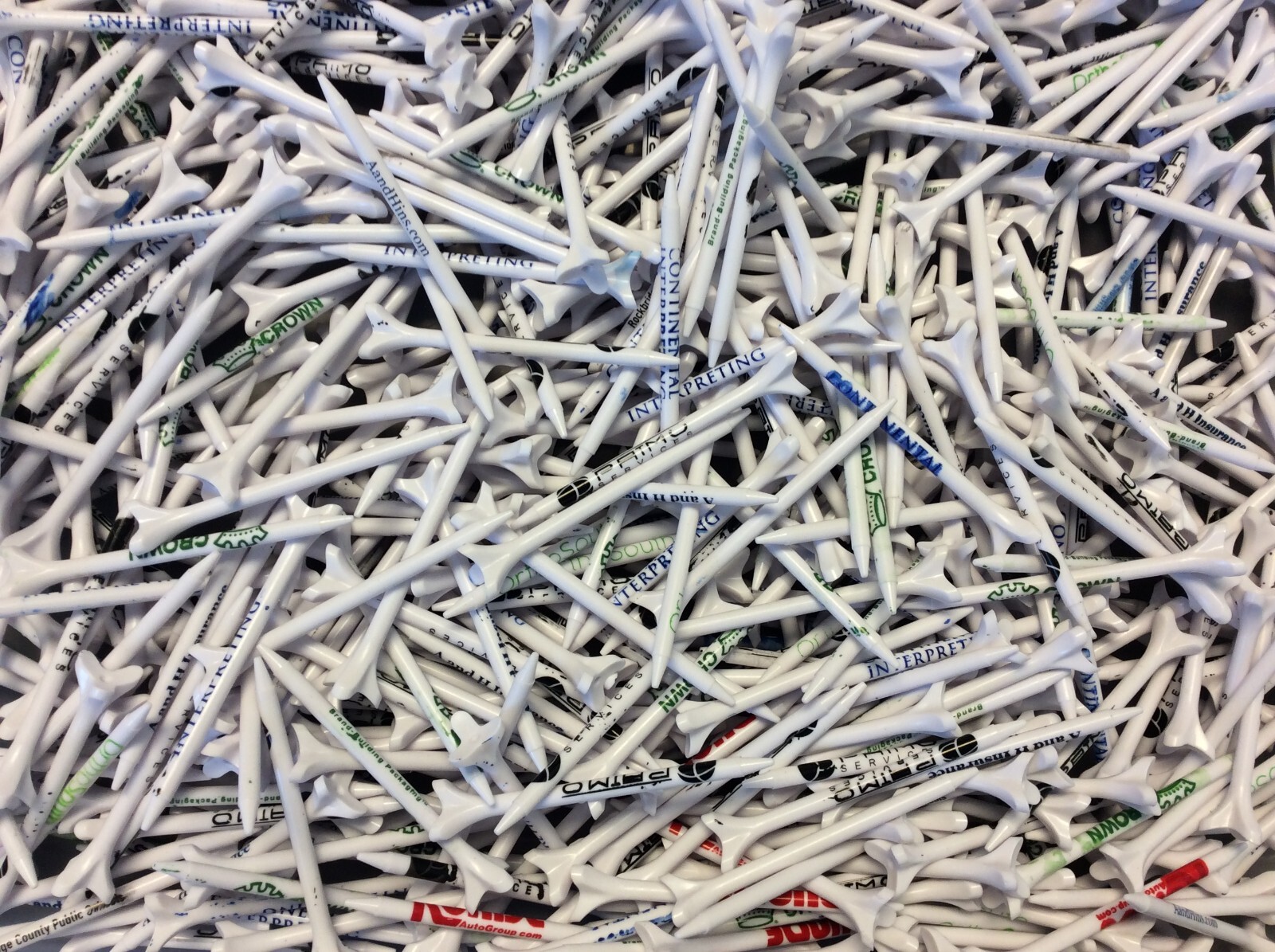 500 Overrun and Misprinted 3 1/8" Plastic Golf Tees, New and Unused Misprint