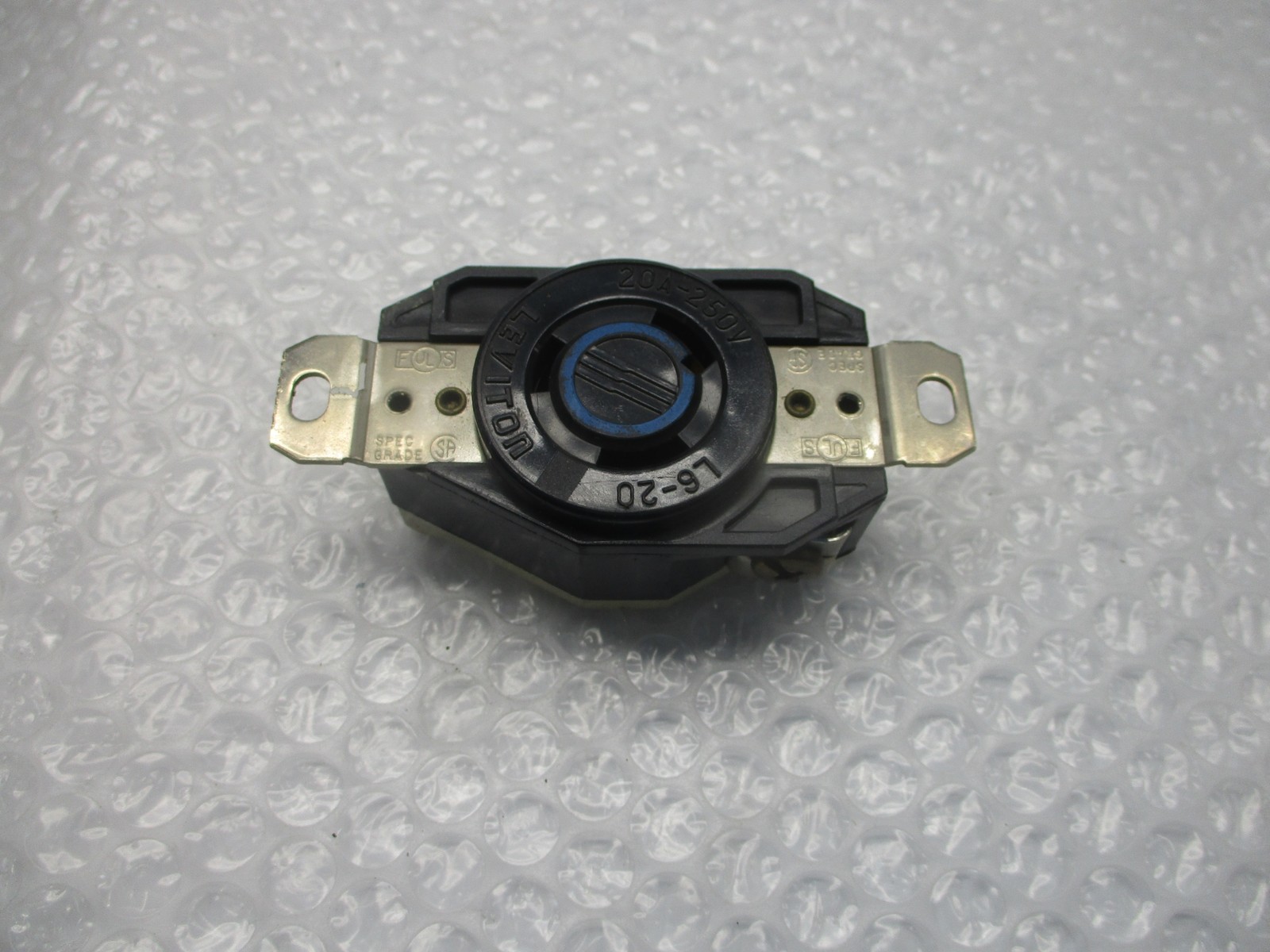 LEVITON L6-20 RECEPTICALE NSNP