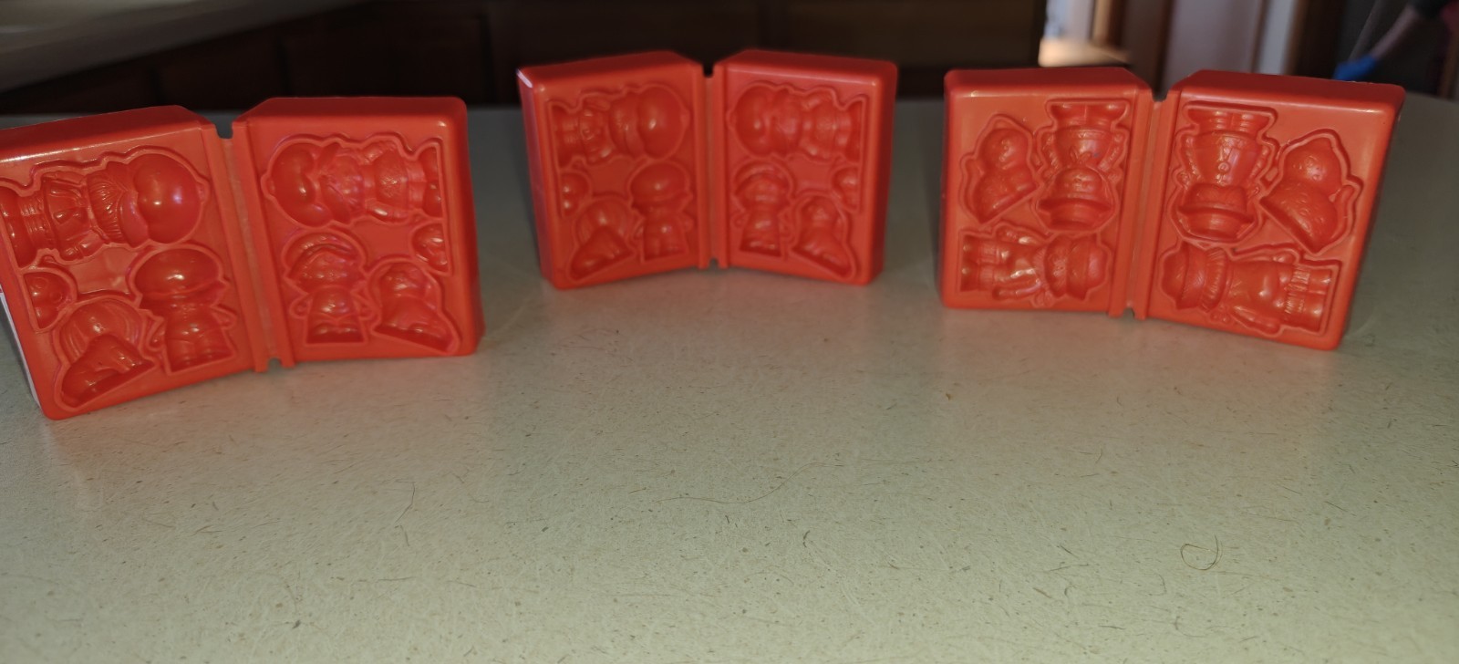 Strawberry Shortcake And Friends Play Dough Molds. 4 Characters And 2 Pets 1980
