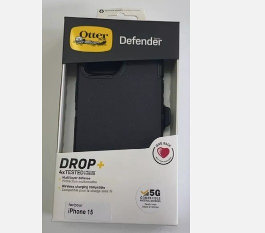 New Otterbox Defender Case for iPhone 15 Only with Clip Belt case