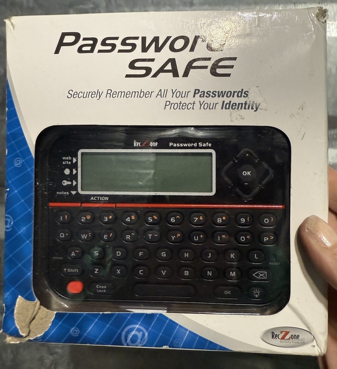 New Password Keeper Safe Vault Password Organizer RecZone Model 595